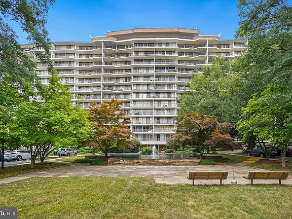 5th image of 3333 University Blvd W APT 203