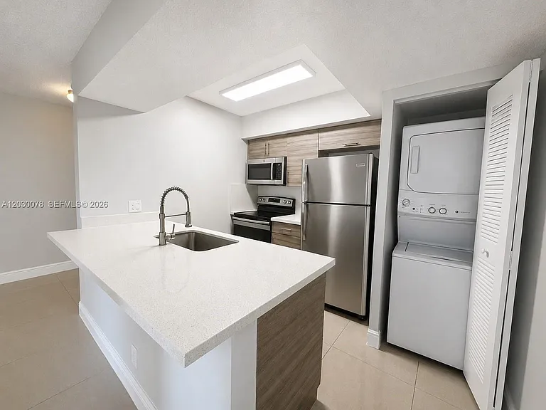 5780 Rock Island Rd #360 — Photo 12
