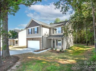 229 Robinson Clemmer Rd, Dallas, NC 28034
