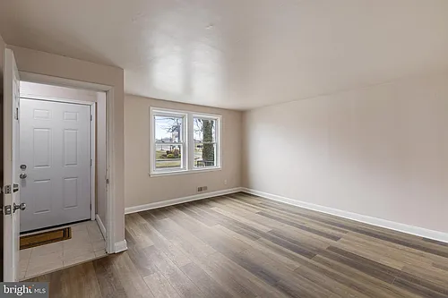 3902 Erdman Ave #1 Photo 1