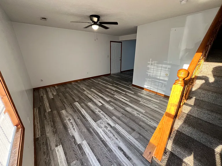 Faith Court Townhomes — Photo 9