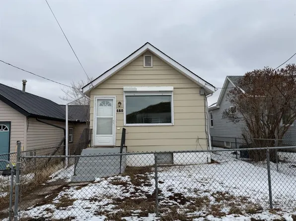 460 W 3rd St SW, Drumheller, AB T0J 0Y6