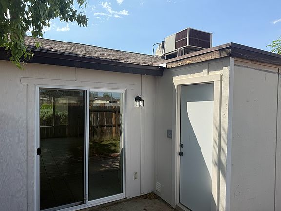5th image of 3120 N 67th Ln APT 72