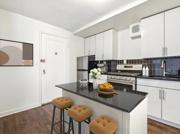 105-24 67th Avenue image 1 of 9