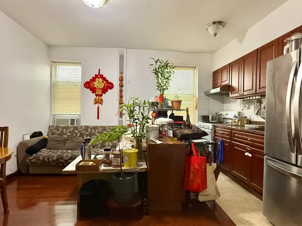 2125 77th Street image 13 of 17