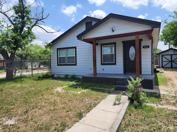 123 E 11th St, San Angelo, TX 76903