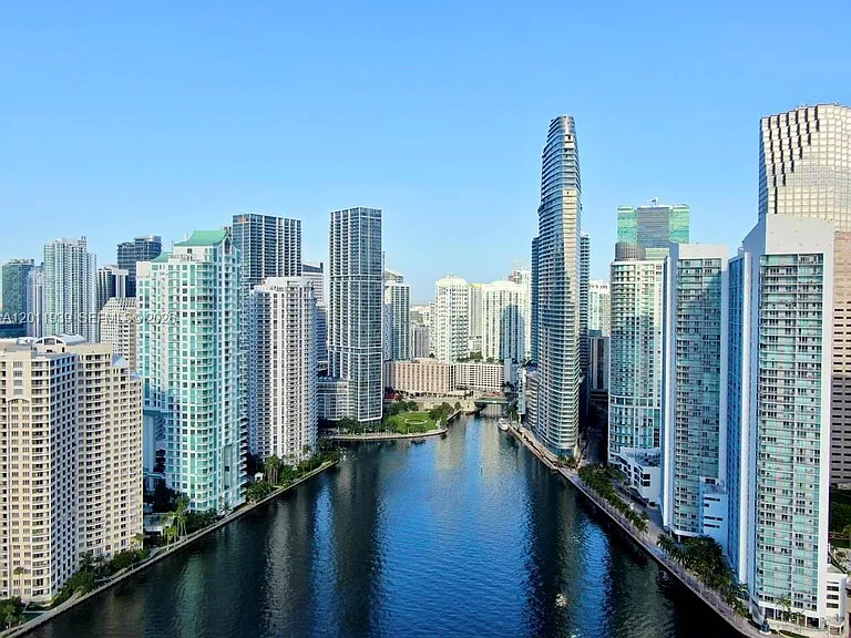 325 S Biscayne Blvd #3517 — Photo 3