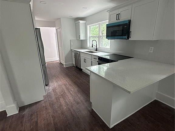 4th image of 441 Wages Rd