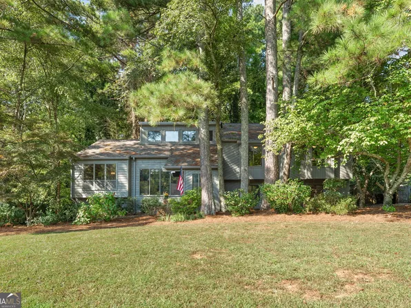 20 Ashton Woods Dr, Marietta, GA 30068