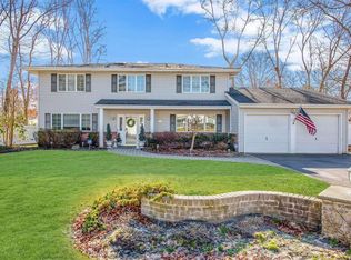 14 Court St, Selden, NY 11784