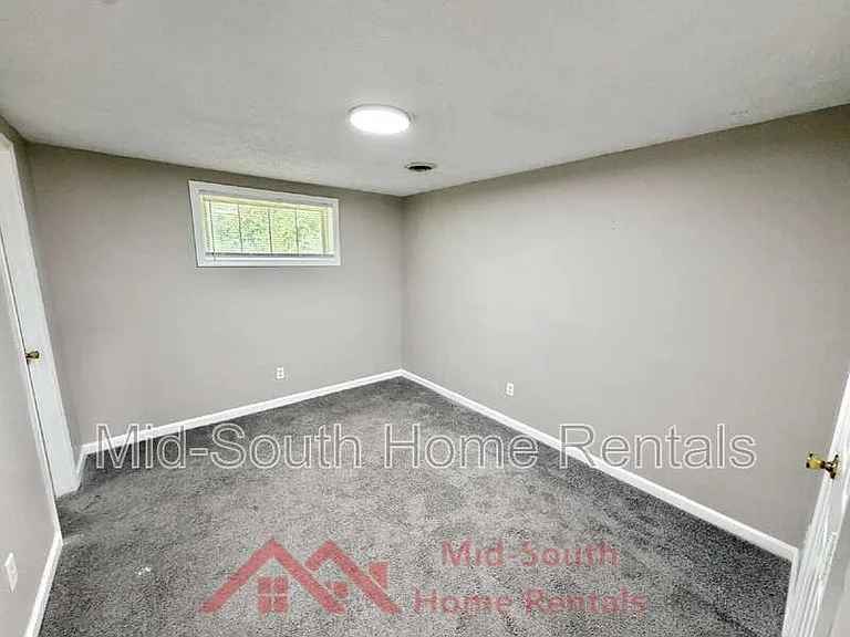 225 N Tipton St #D — Photo 7