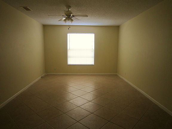 4th image of 103 Lakewood Dr APT 23C