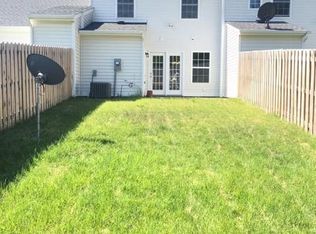 2076 Forest Cir, Aylett, VA 23009