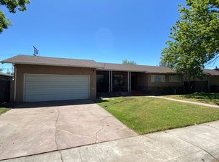 1202 W Churchill St, Stockton, CA 95207