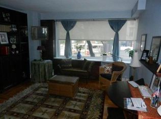 41 E 53rd St, Brooklyn, NY 11203