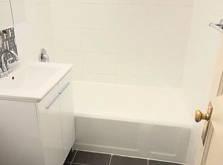 192-10 56th Ave #2, Fresh Meadows, NY 11365
