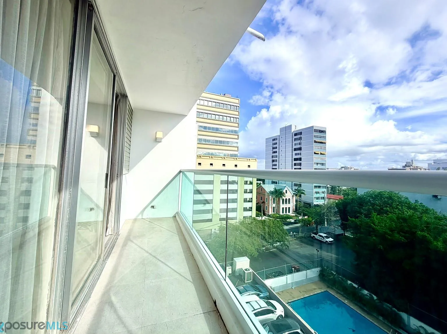 Caribbean Tower (Condominio) — Photo 2