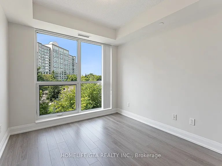 18 Graydon Hall Dr #904 — Photo 18