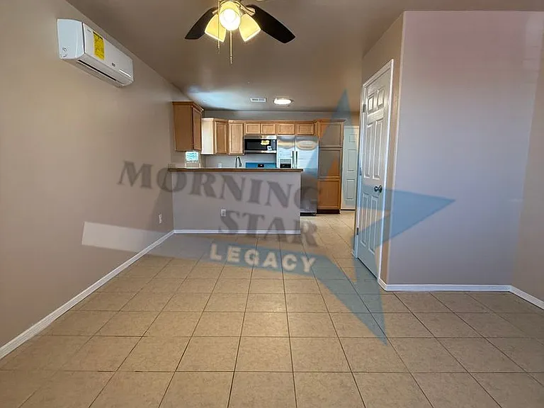 3381 Valverde Loop — Photo 5