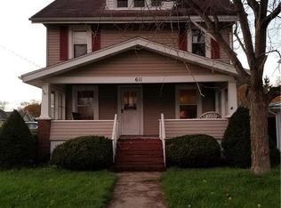 611 Spring St, Grove City, PA 16127