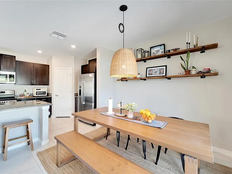403 Royal Empress Dr — Photo 17