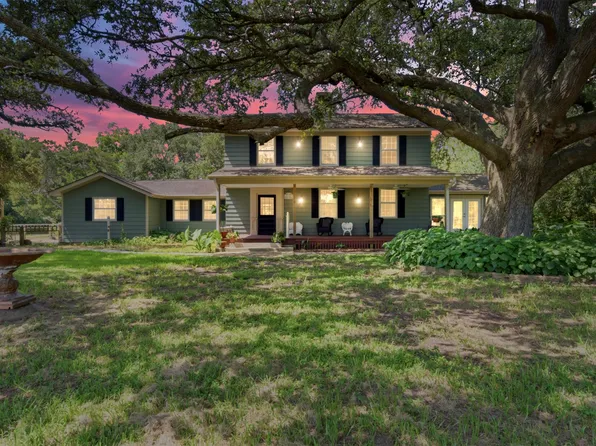 6998 Commander Roland Dr, Hitchcock, TX 77563