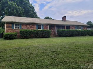 3493 Dave Heafner Rd, Crouse, NC 28033