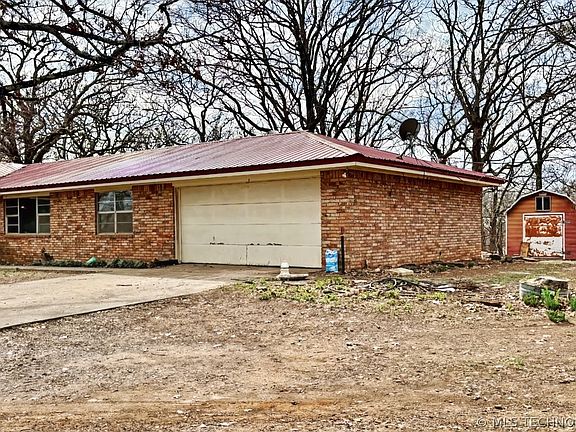 3rd image of 14795 W 806th Rd