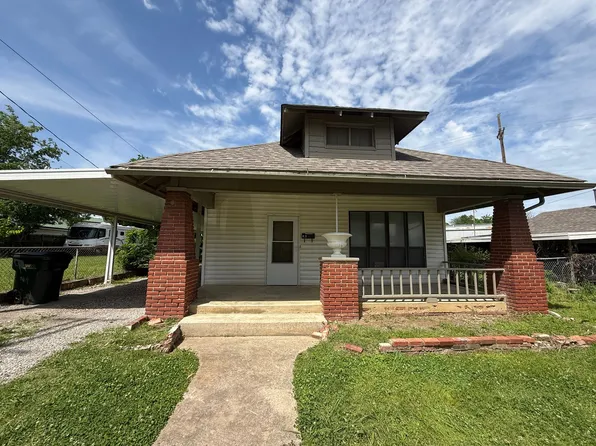 310 N Division St, Sapulpa, OK 74066