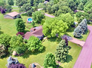 163 Riverwood Dr, Oswego, IL 60543