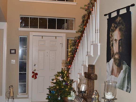 3rd image of 2420 Drifting Leaf Dr