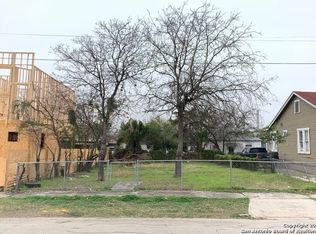 215 Spruce St, San Antonio, TX 78203