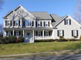 95 Falcon St, Needham, MA 02492