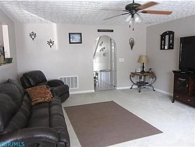 4th image of 703 Corbel Dr