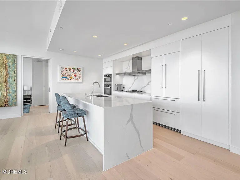 1101 Ocean Ave #603 — Photo 12