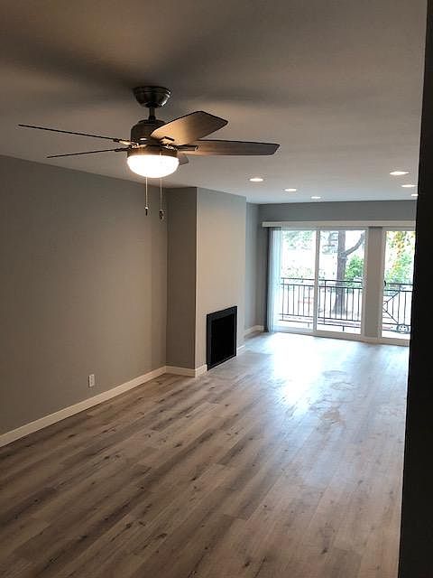 1st image of 726 Idaho Ave #202