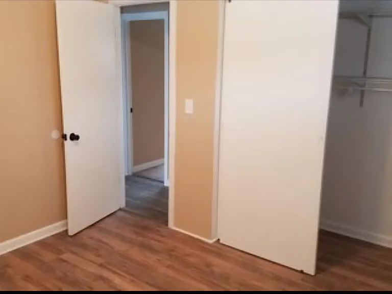 1891 Huntington Cir — Photo 5