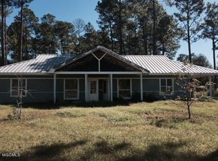 11109 Antioch Rd, Vancleave, MS 39565