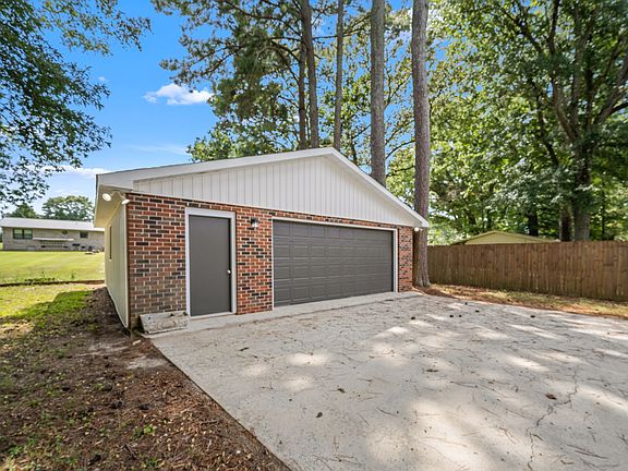 2nd image of 335 Myers Rd