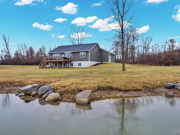 3rd image of 1881 S Lake George Rd