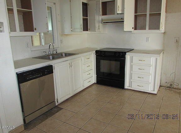 5th image of 33608 N 224th Ln
