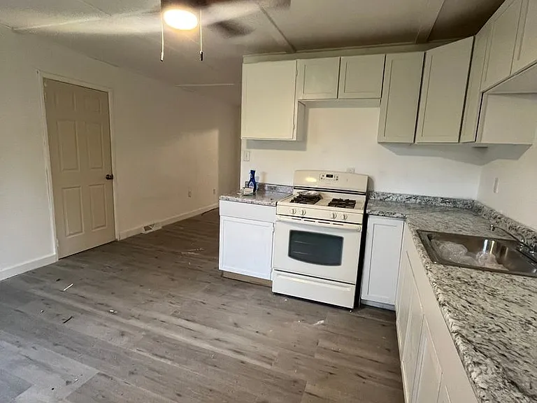 32 Drexel Dr — Photo 5