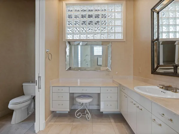 371 Eagle Drive, Jupiter, FL 33477