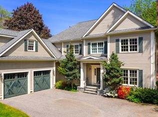 750 Hammond St, Brookline, MA 02467