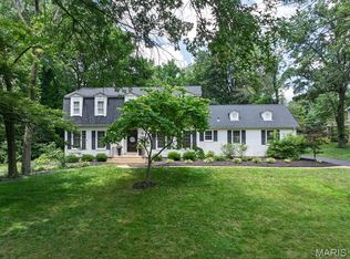 1855 Grassy Ridge Rd, Saint Louis, MO 63122