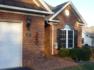 1605 Edgebrook Rd, Salem, VA 24153