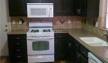 3rd image of 436 Richgold St