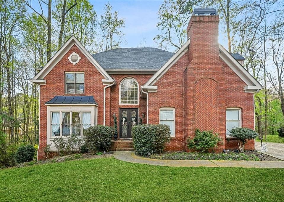 1st image of 644 Laurel Wood Dr