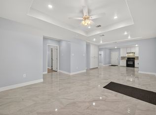 6928 Apache St #6928, Houston, TX 77028