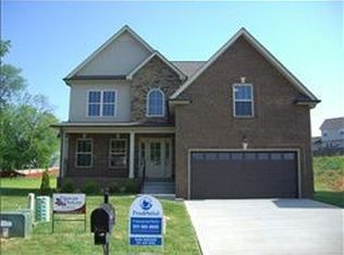 937 Excalibur Dr, Clarksville, TN 37040
